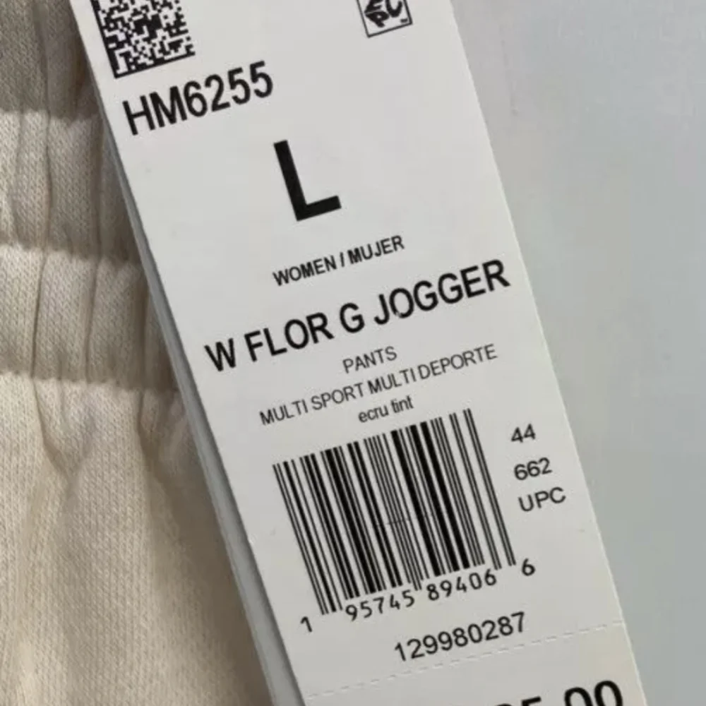 Adidas Essentials Fleece Joggers Size L NWT MSRP $65 - Picture 4 of 4